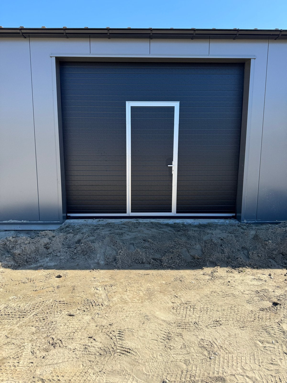 Te Huur oplsag/bedrijfsruimte Mr. F.J. Haarmanweg, Zakelijke goederen, Bedrijfs Onroerend goed, 60 m², Huur, Opslag of Loods