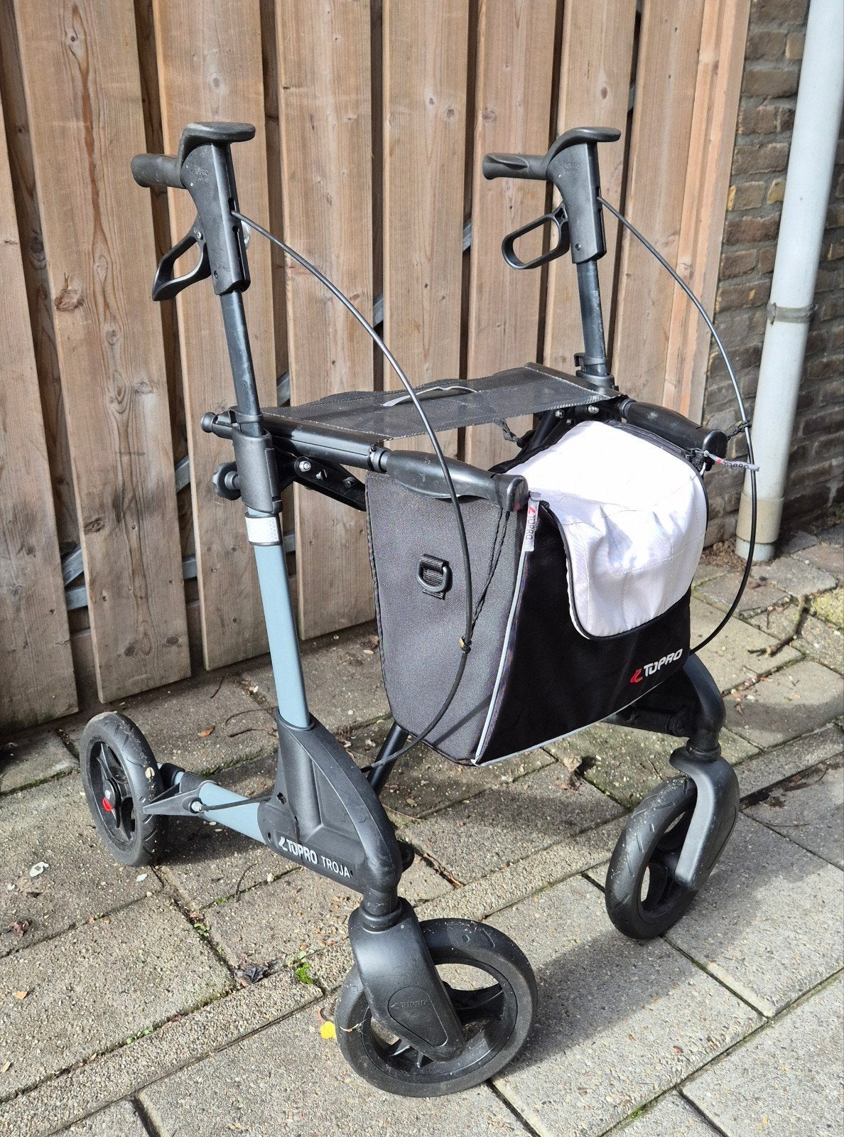 te koop topro troja rollator in nette staat(Lichtgewicht), Ophalen, Lichtgewicht, Gebruikt