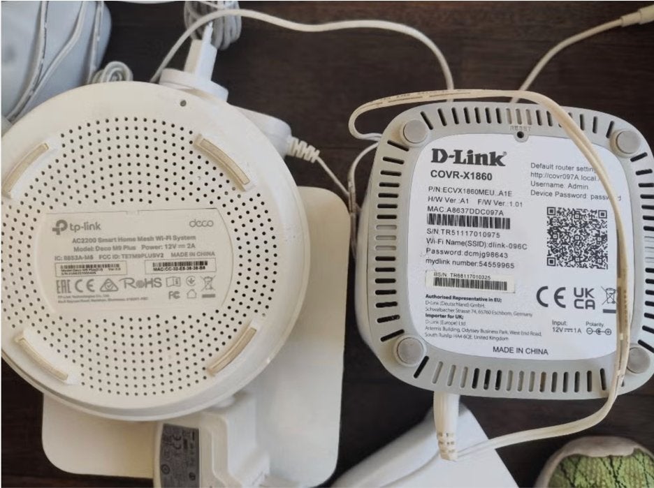 D-Link COVR-X1860 Mesh WiFi 6 routers 3 stuck, Computers en Software, Ophalen of Verzenden, Zo goed als nieuw, Router, D-link