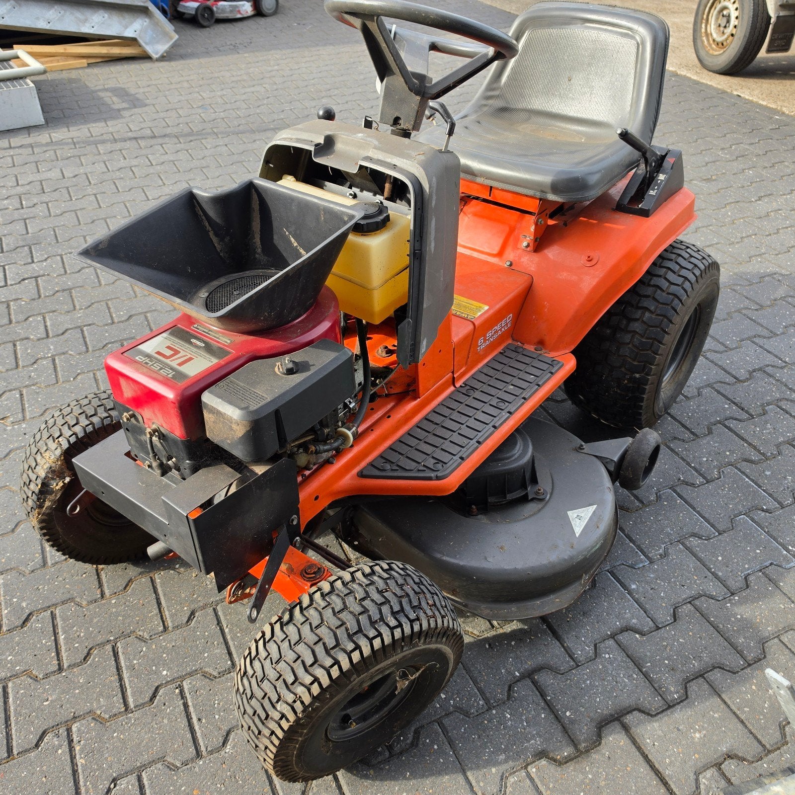 maaier Victa 12.5pk, Tuin en Terras, Grasmaaiers, Ophalen