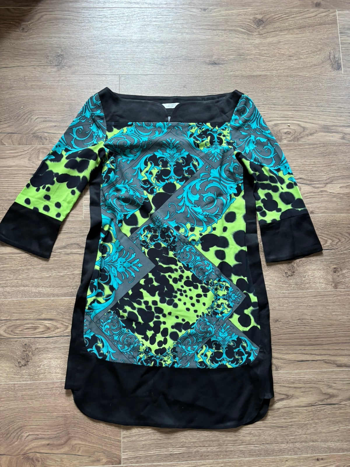 Versace jurk, Kleding | Dames, Maat 38/40 (M), Zwart, Ophalen of Verzenden, Zo goed als nieuw