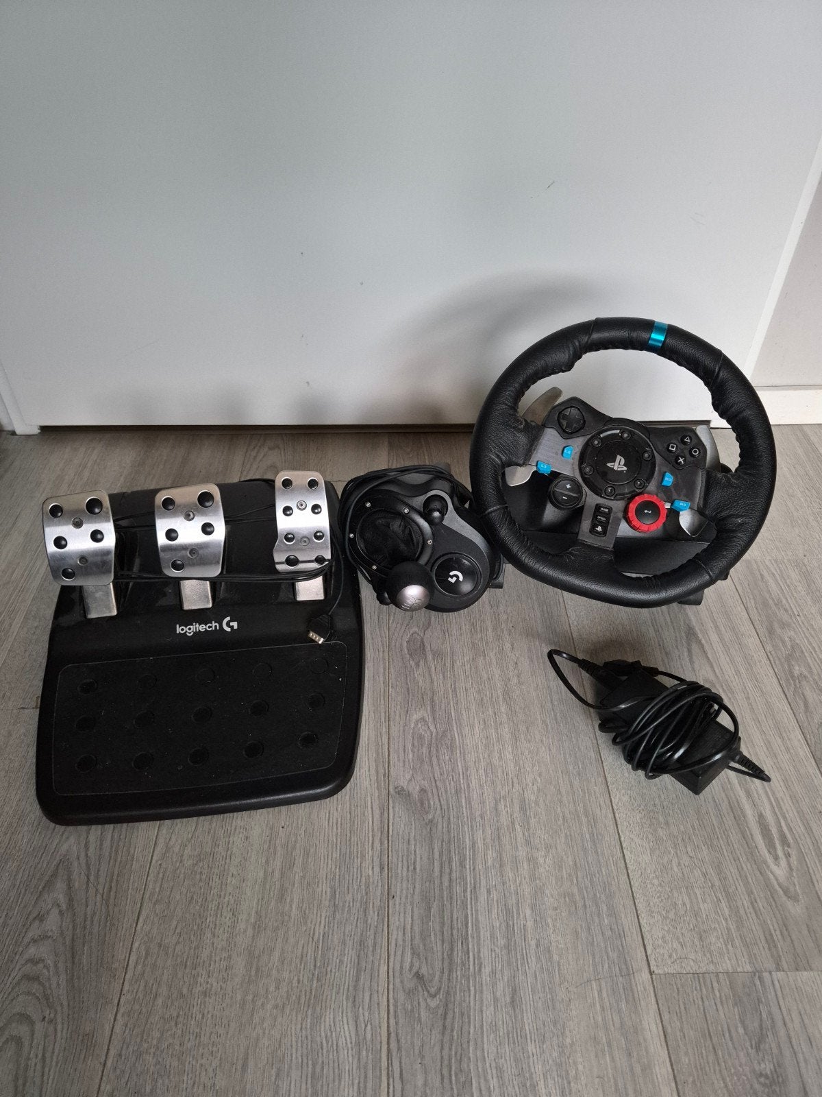 Logitech G29 Driving Force racestuur met pedalen, Ophalen, Overige merken, Gebruikt