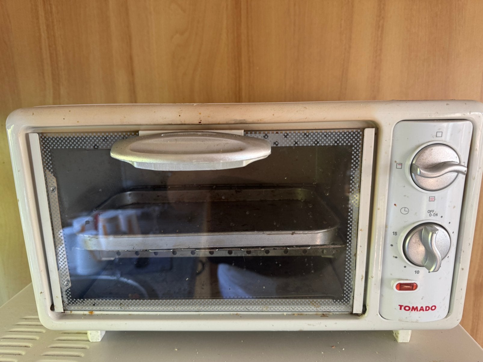 Tomado camping grill, Witgoed en Apparatuur, Ovens, Ophalen, Zo goed als nieuw, Minder dan 45 cm