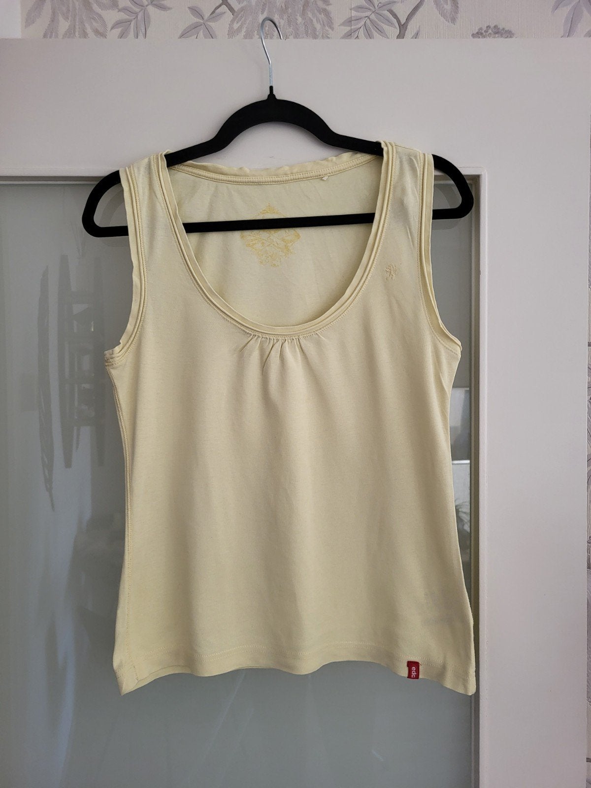 Gele EDC Esprit top maat M, Maat 38/40 (M), Geel, Ophalen of Verzenden, Zonder mouw