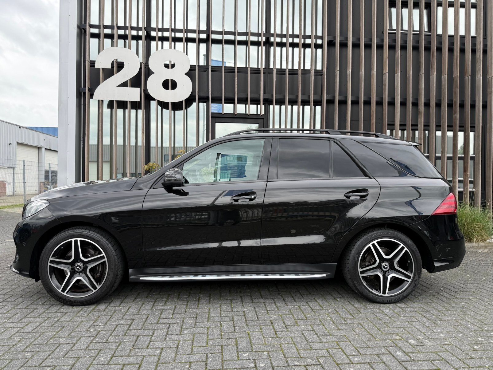 Mercedes-Benz GLE 350D AMG Sport Edition 4Matic Grijs kent., Auto's, Automaat, 258 pk, Bedrijf, Diesel