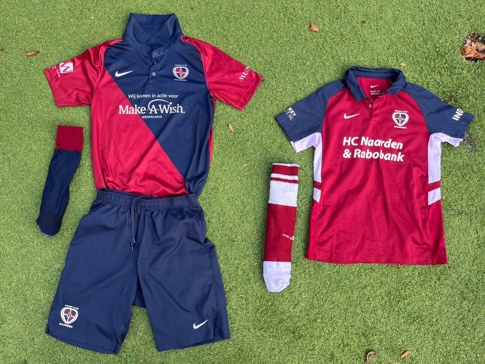 Hockey Club Naarden junior wedstrijd tenue shirt broek, Sport en Fitness, Ophalen, Zo goed als nieuw, Kleding