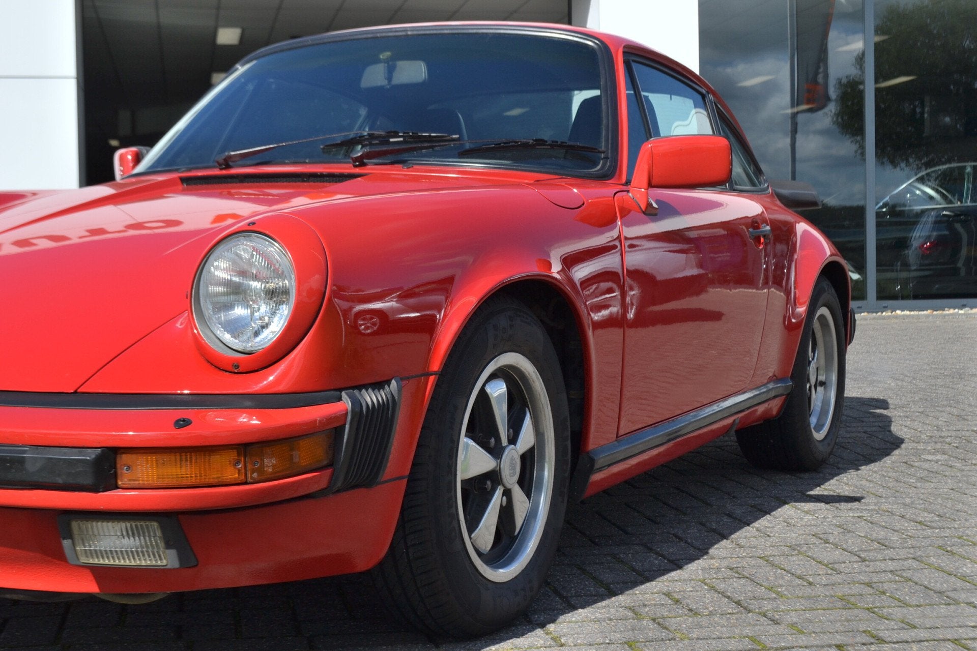 Porsche 911 3.2 Carrera Coupe Schuifdak (bj 1985), foto 8
