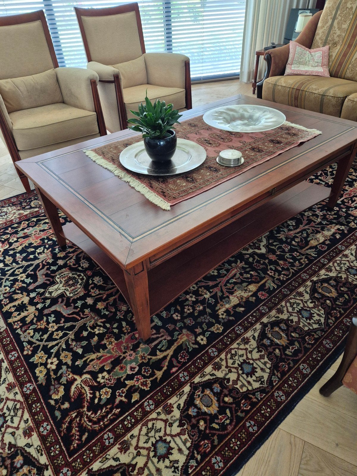 Klassieke Salontafel met Uitschuifbare Bladen en Lades, Huis en Inrichting, Tafels | Salontafels, Ophalen, 100 tot 150 cm, Klassiek