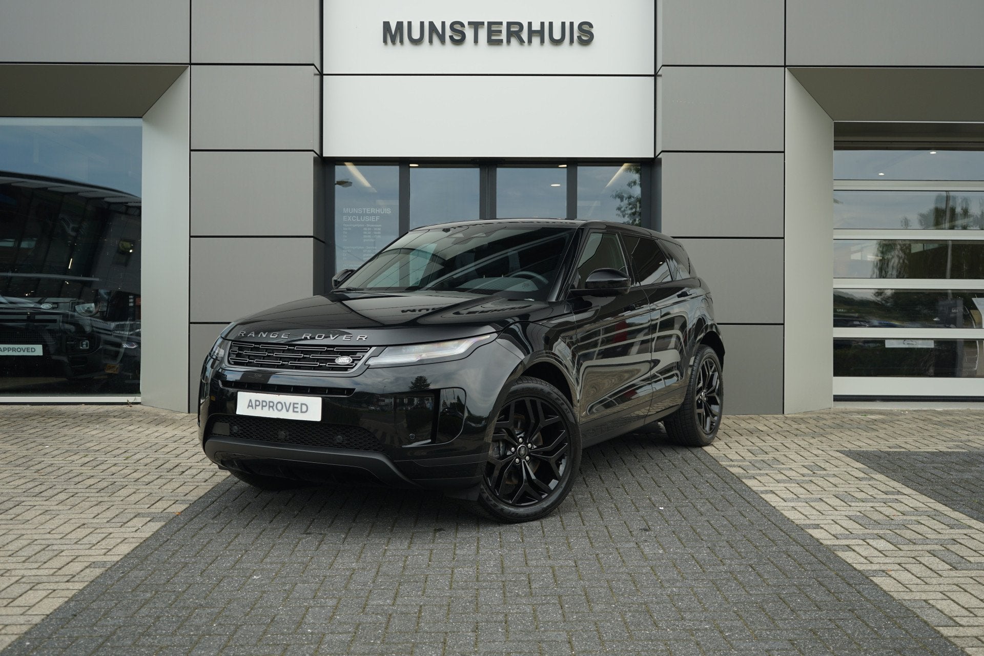 Land Rover Range Rover Evoque P300e PHEV AWD S | Schuif/Kant