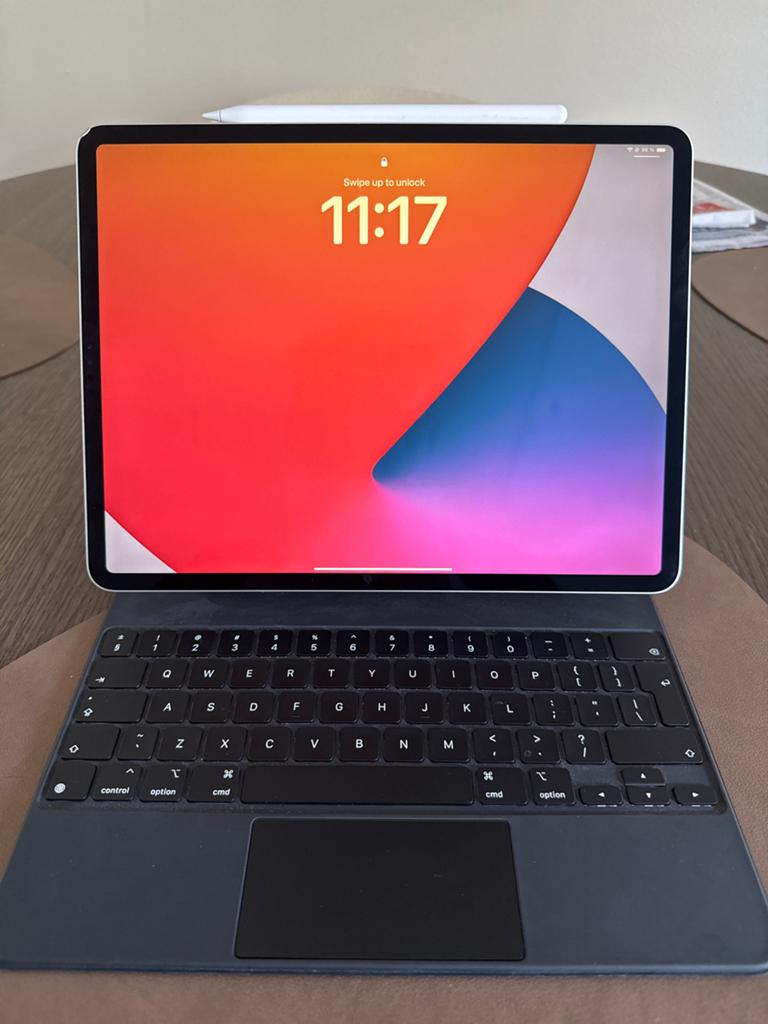 iPad Pro 12.9 (3e gen) met Pencil & Keyboard, Computers en Software, Apple iPads, 12 inch, Ophalen of Verzenden, Zo goed als nieuw