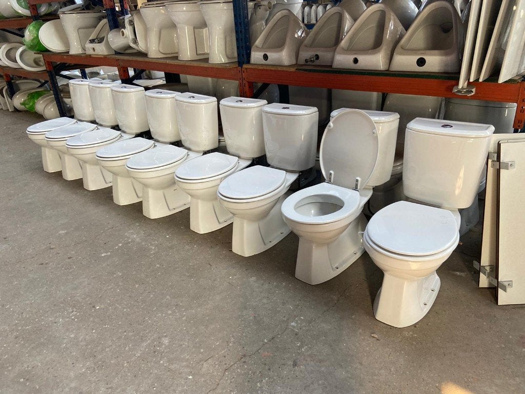 Mooie gebruikte duoblokken ( toiletten ) € 100/stuk., Ophalen, Gebruikt, Rvs, Toilet