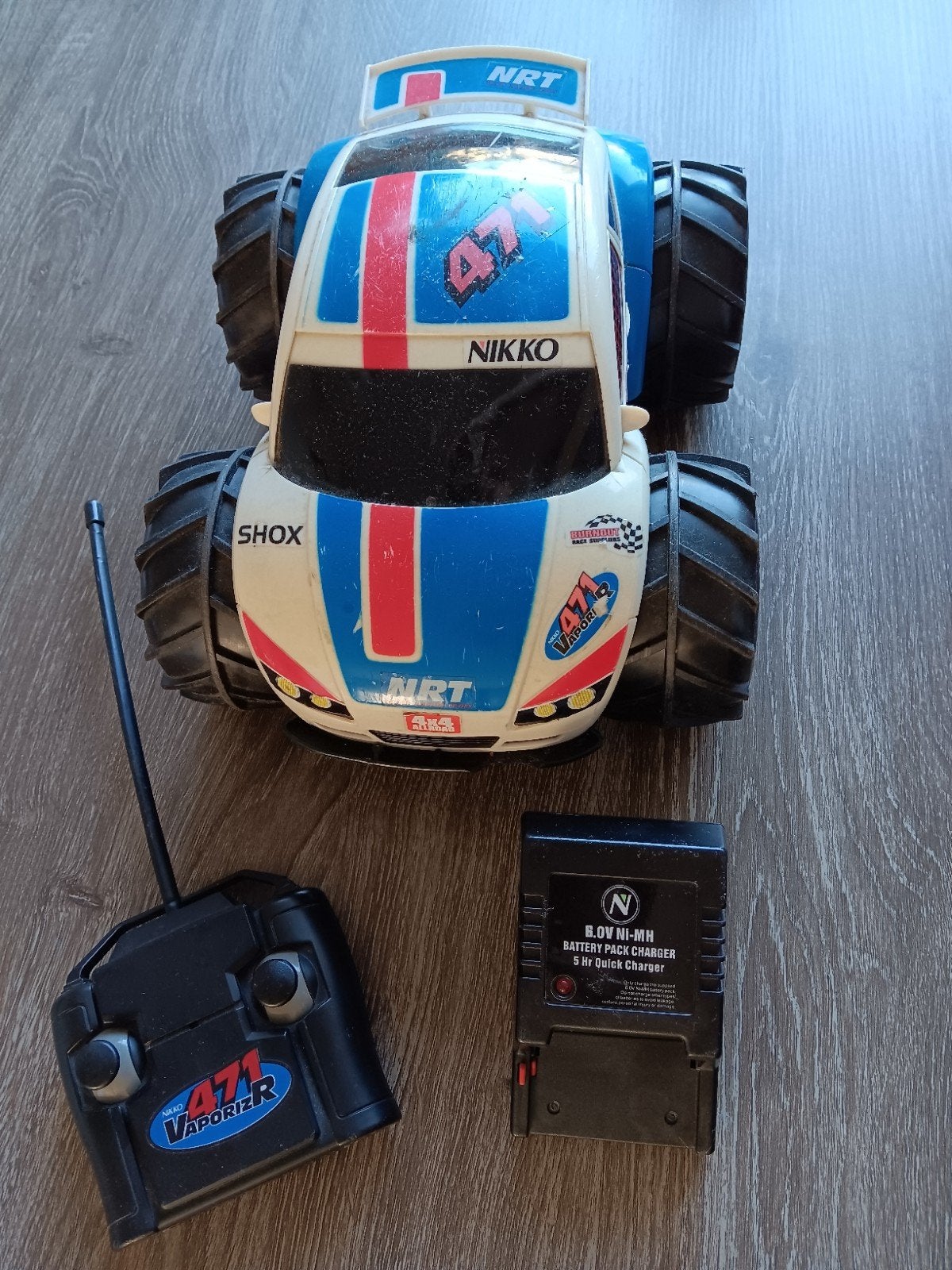 Nikko Vaporizr met toebehoren, Ophalen, Gebruikt, Auto offroad