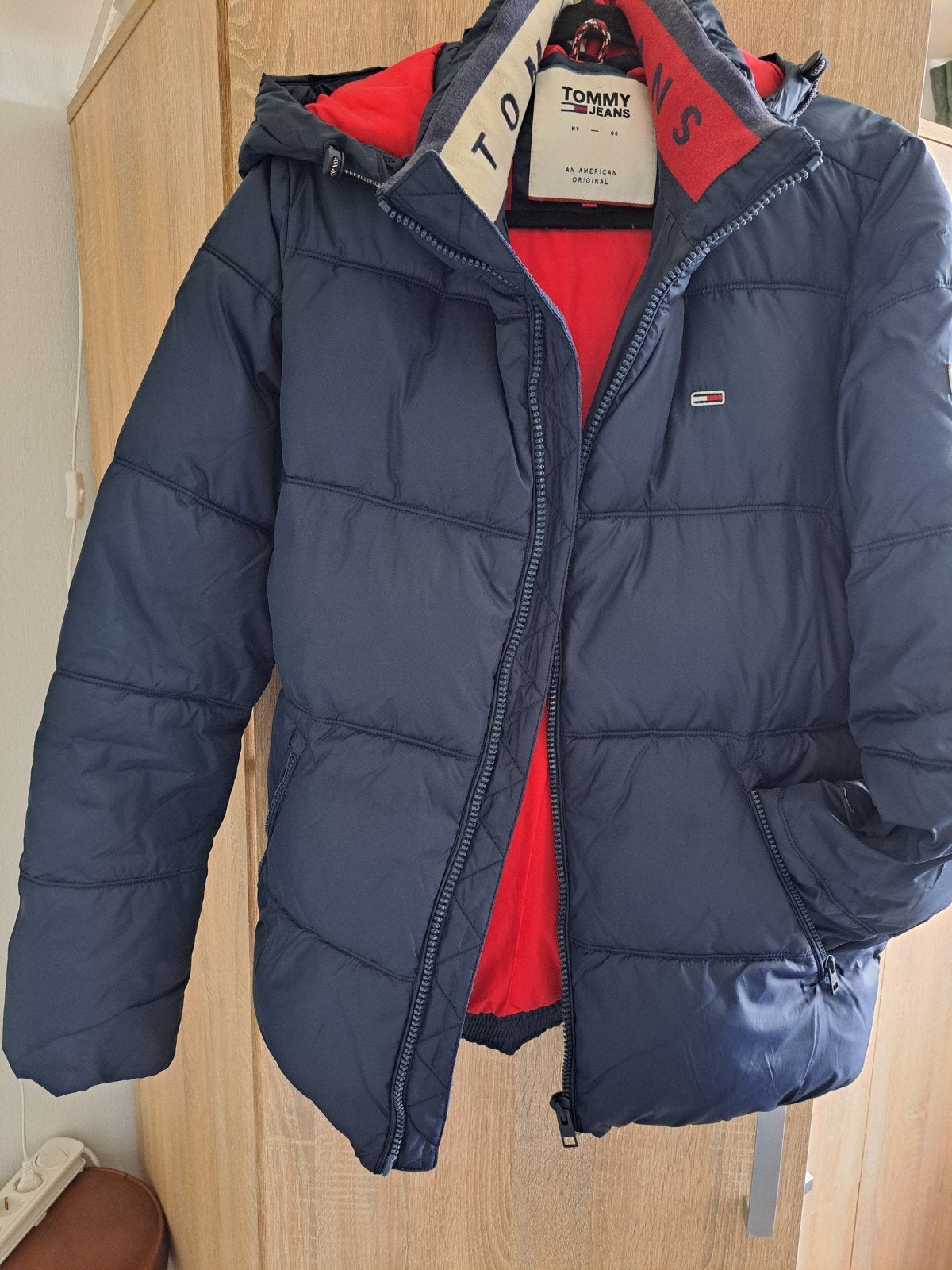 Tommy Hilfiger blauwe heren winterjas - Maat L, Maat 52/54 (L), Blauw, Tommy Hilfiger, Ophalen of Verzenden