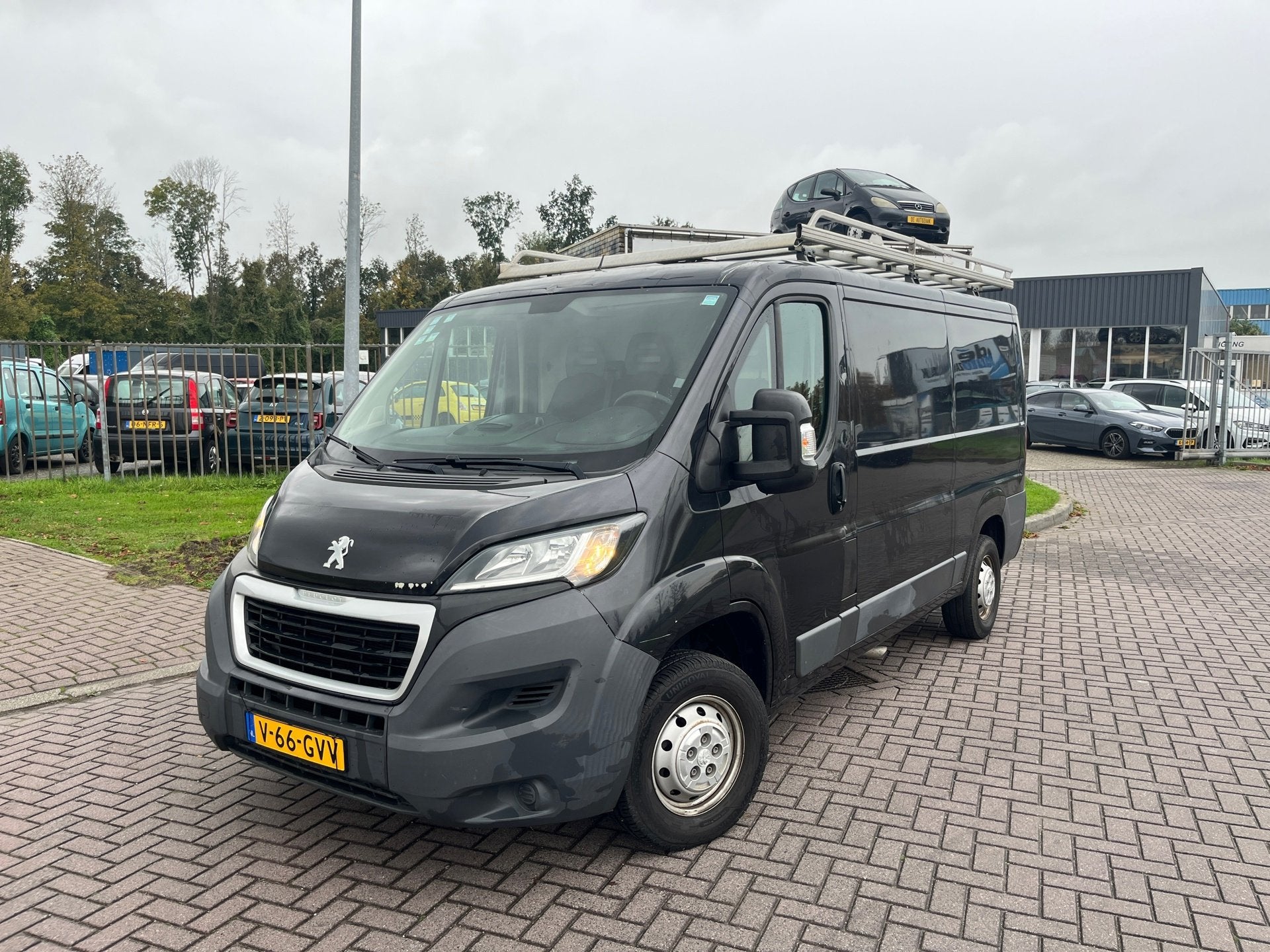Peugeot BOXER 335 2.0 Pro met NW APK!, Voorwielaandrijving, Gebruikt, 4 cilinders, 2500 kg