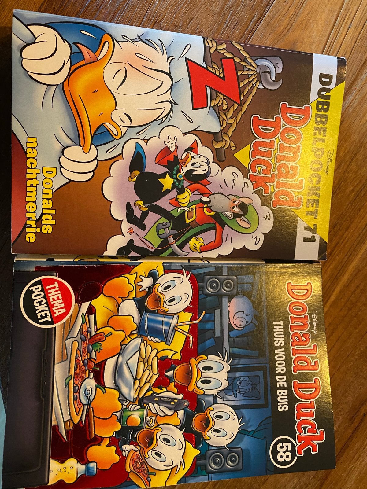 Donald Duck Dubbelpocket 71 & Themapocket 58, Boeken, Meerdere stripboeken, Ophalen of Verzenden, Zo goed als nieuw