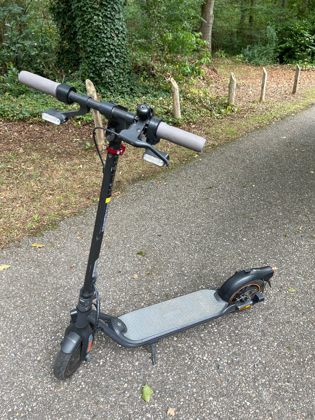Ninebot elektrische step (E-scooter), Ophalen, Gebruikt, Elektrische step (E-scooter)