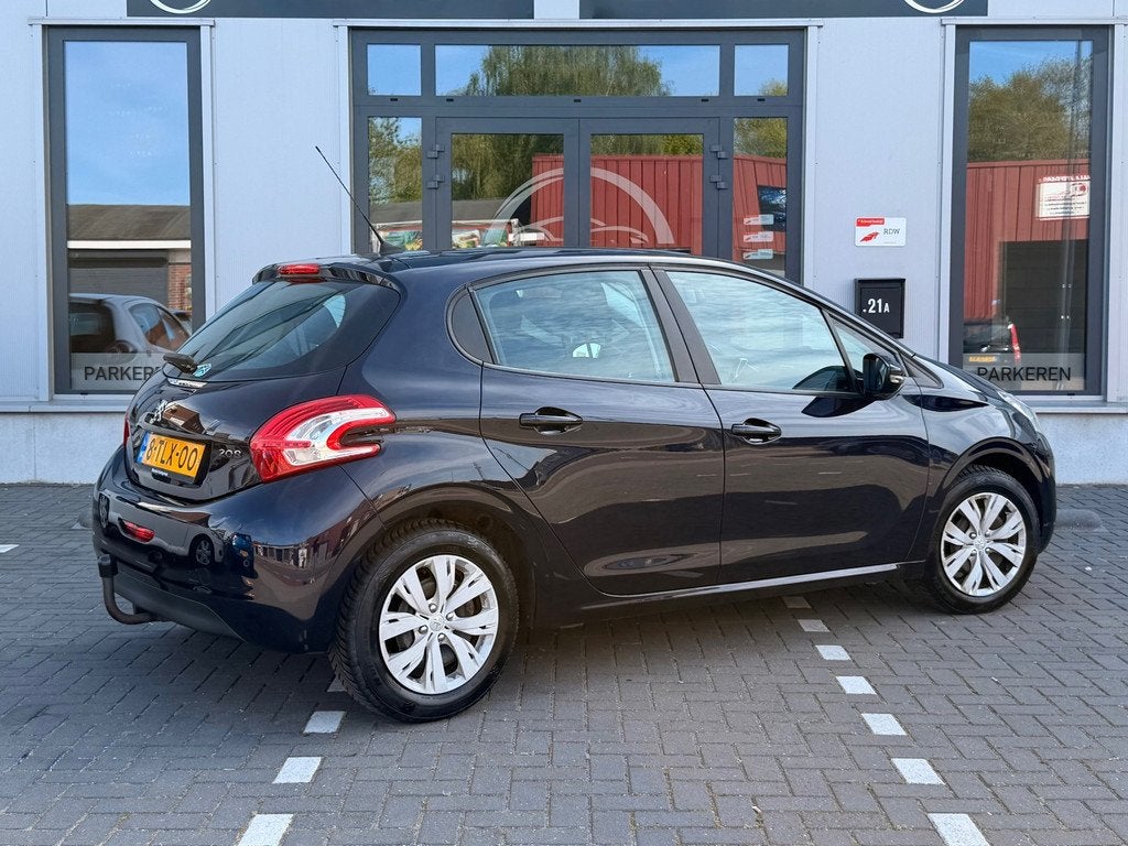 Peugeot 208 1.2 VTi Envy|Navi|Pdc|Cruise, Voorwielaandrijving, Euro 5, Gebruikt, 1199 cc