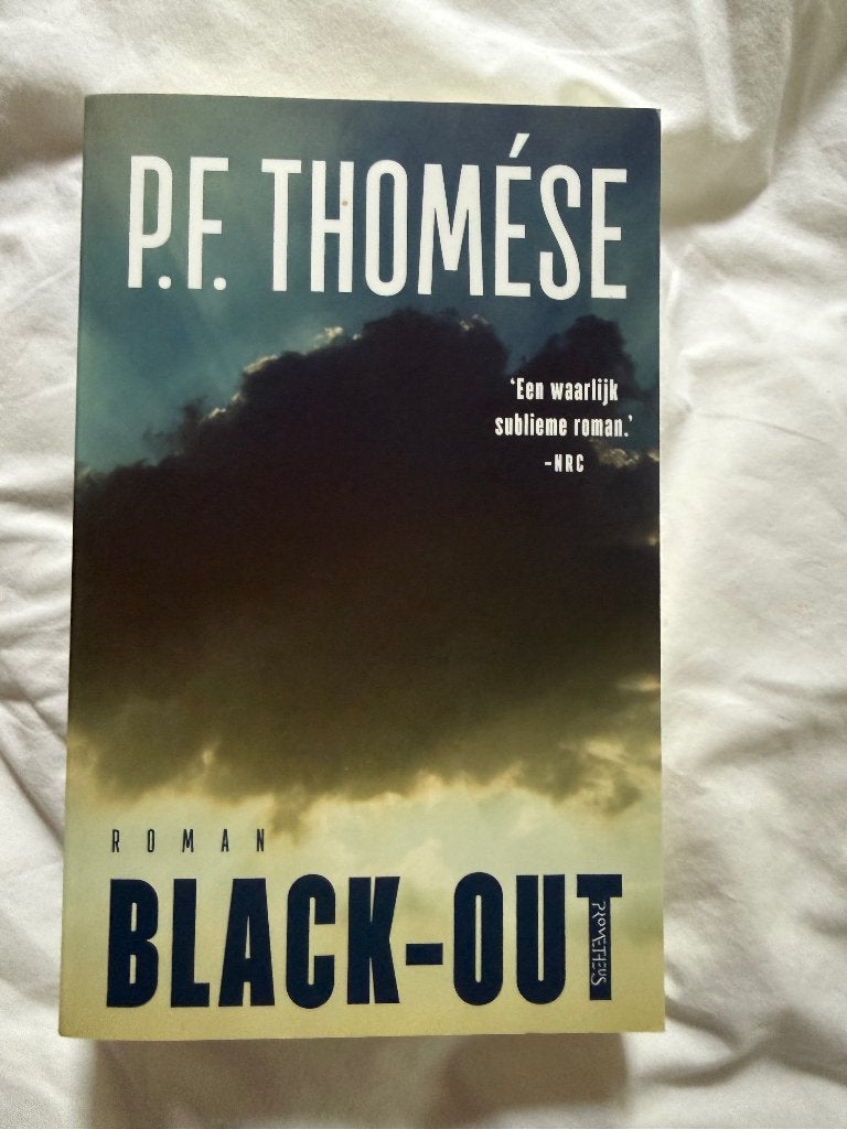 Black Out P. F. Thomése, Boeken, Ophalen, Zo goed als nieuw, Thomèse