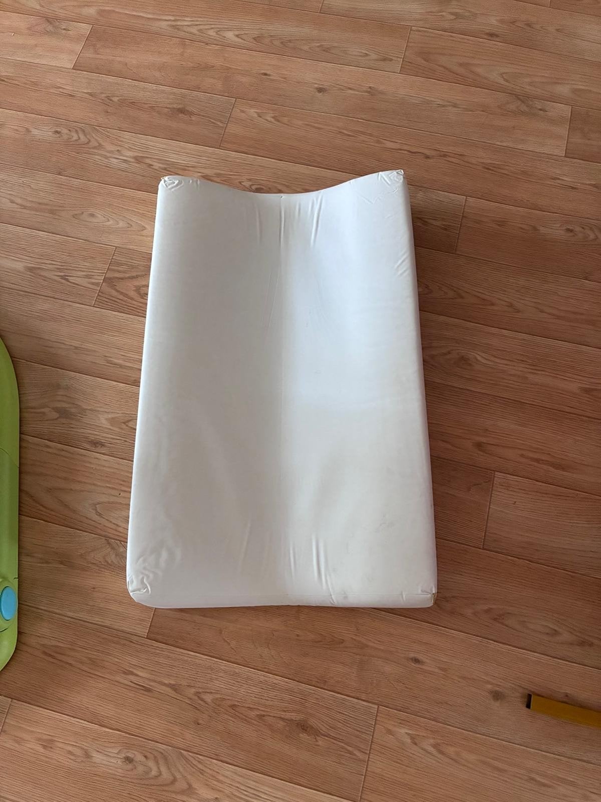 Wit aankleedkussen voor baby's, Ophalen, Aankleedkussen