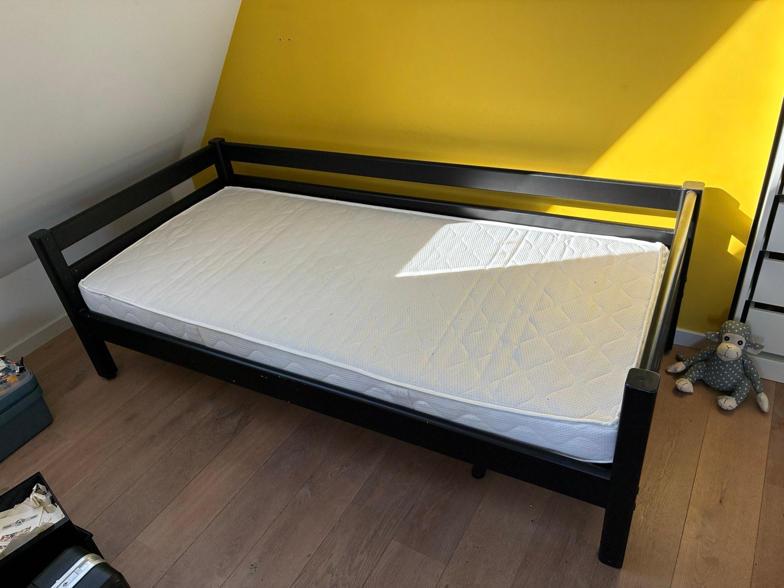 Flexa bed zwart met matras (Lidl), Ophalen, Gebruikt, Eenpersoons, Zwart
