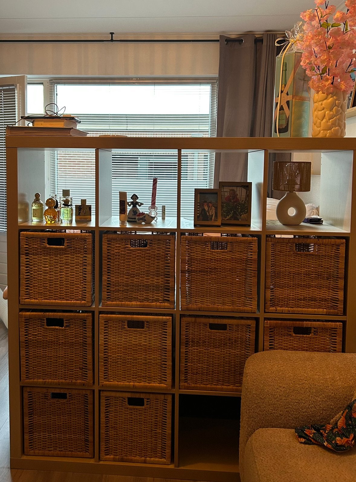 Kallax kast met mandjes, Ophalen, Zo goed als nieuw, Minder dan 150 cm, Minder dan 100 cm