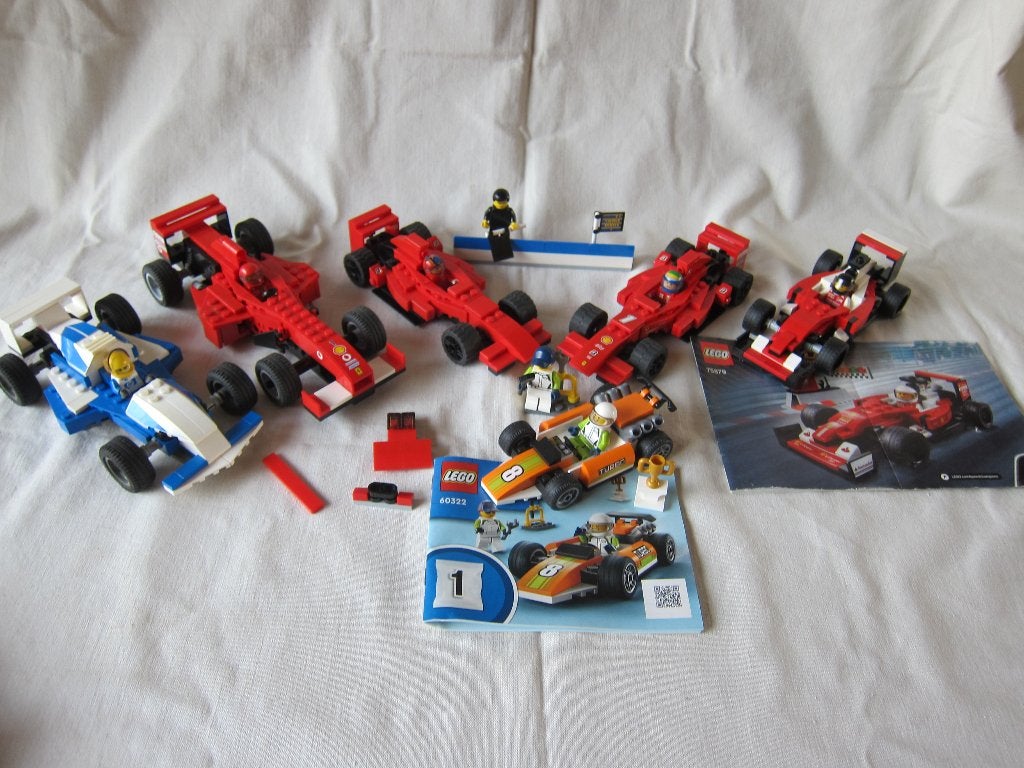 lego cars f1 lot 4 - 8168 - 8362 - 8374 - 75879 - 60233 ferr, Lego, Zo goed als nieuw, Inclusief minifiguren, Complete set