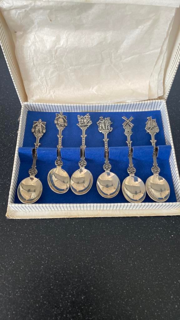 6 Lepeltjes met Hollandse symbolen, item voor verzamelaars., Antiek en Kunst, Antiek | Bestek, Ophalen of Verzenden