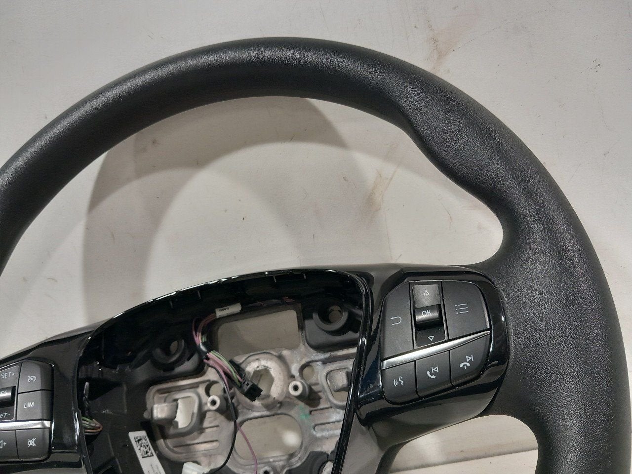 Stuur Ford Fiesta, Onderdelen@venauto.nl, Van der Ven Autorecycling B.V., Gebruikt, Ettenseweg 76, 4706 PB Roosendaal, The Netherlands