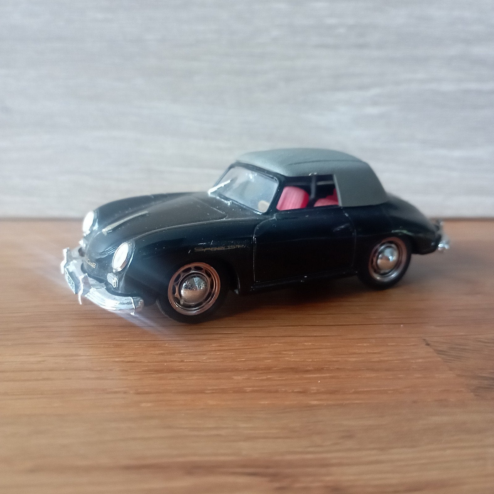Porsche 356 cabriolet uit 1950 1:43, Ophalen of Verzenden, Zo goed als nieuw, Auto, Overige merken