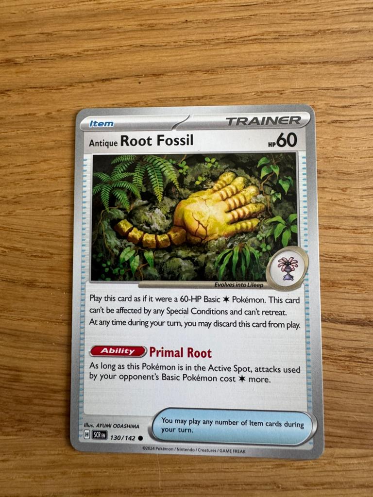 Pokémon TCG: Antique Root Fossil Trainer Kaart, Ophalen of Verzenden, Zo goed als nieuw, Losse kaart