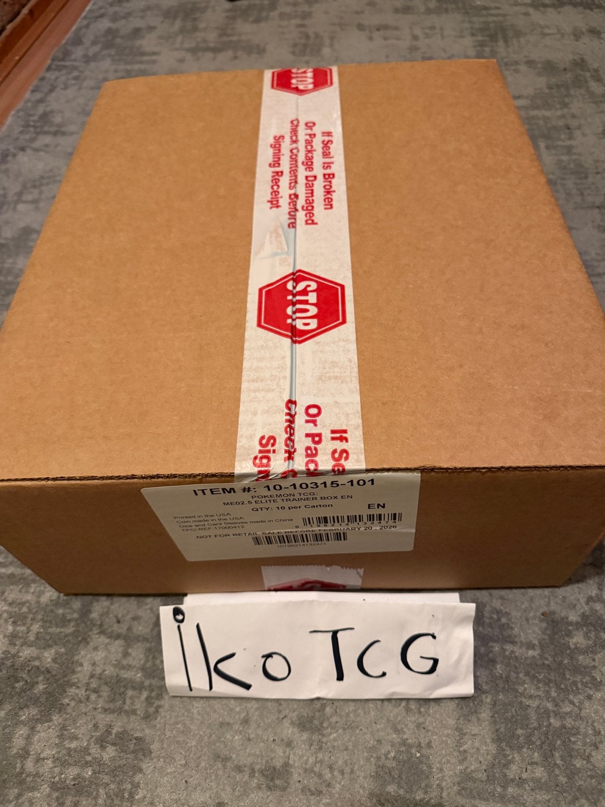 Ascended Heroes ETB Case, Ophalen of Verzenden, Nieuw, Boosterbox