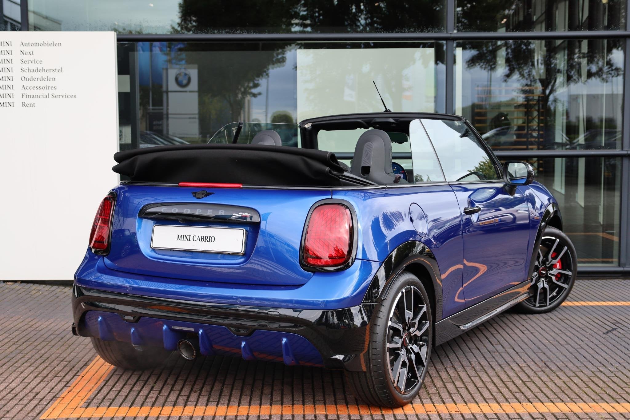 MINI Cabrio 2.0 John Cooper Works XL, Auto's, 1998 cc, Gebruikt, 4 cilinders, Leder en Stof