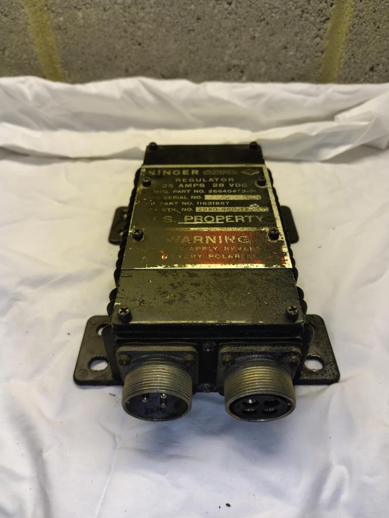 Electronisch spanningsregelaar 25 Amps,28 Volt voor M-series, Ophalen of Verzenden, Landmacht, Amerika, Overige typen