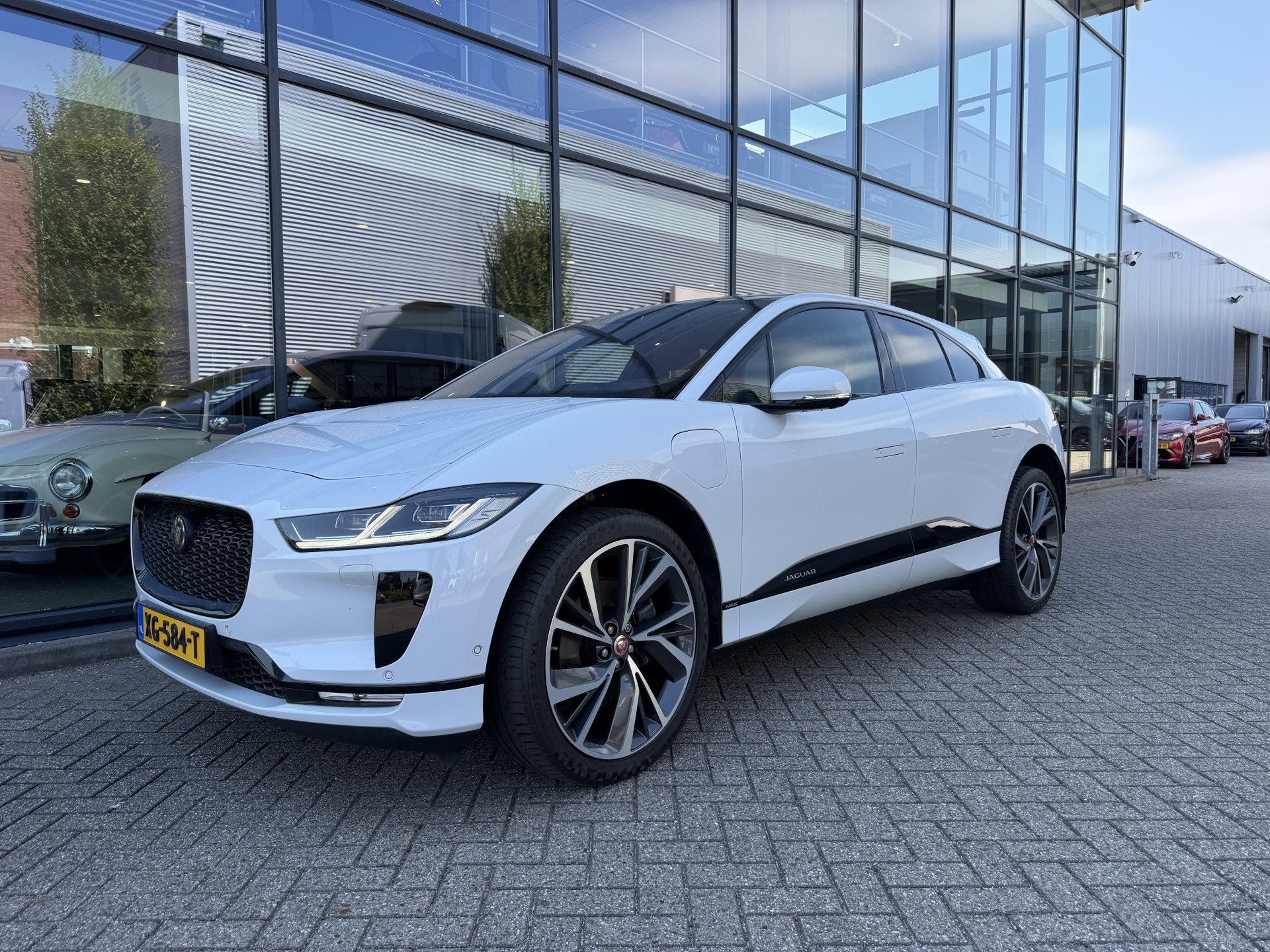 Jaguar I-PACE EV400 HSE 90 kWh Pano-360-22"-Luchtvering-SOH