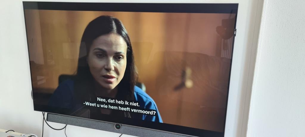Loewe 5.55 OLED TV met muurbeugel en Loewe Sub1, Zo goed als nieuw, 100 cm of meer, 4k (UHD), Ophalen
