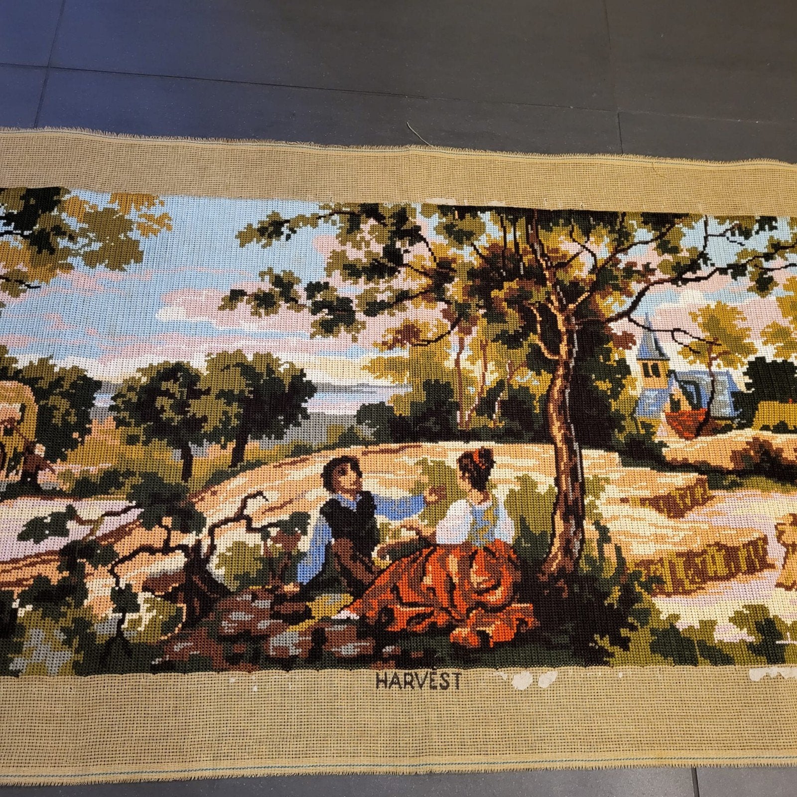 Grote geborduurde lap 'Harvest' - 110x45 cm, Ophalen of Verzenden, Gebruikt, Handborduren, Overige typen