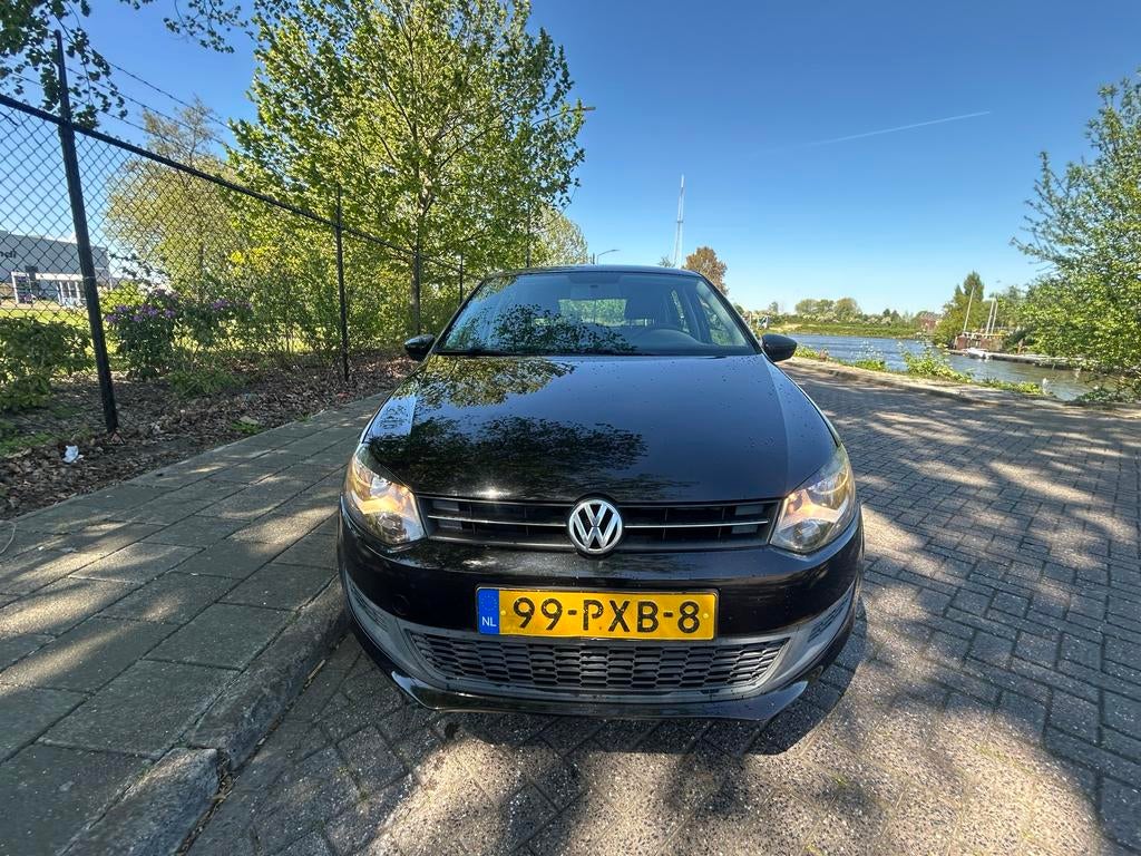 Volkswagen Polo 1.2 51KW 2011 Zwartapk29-04-2027, Voorwielaandrijving, 967 kg, 40 €/maand, 1198 cc
