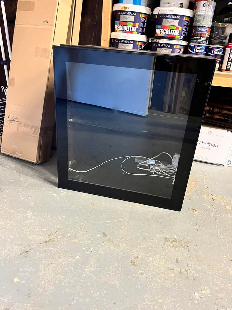 Vitrine kast met licht, Ophalen, Zo goed als nieuw, 25 tot 50 cm, Minder dan 100 cm