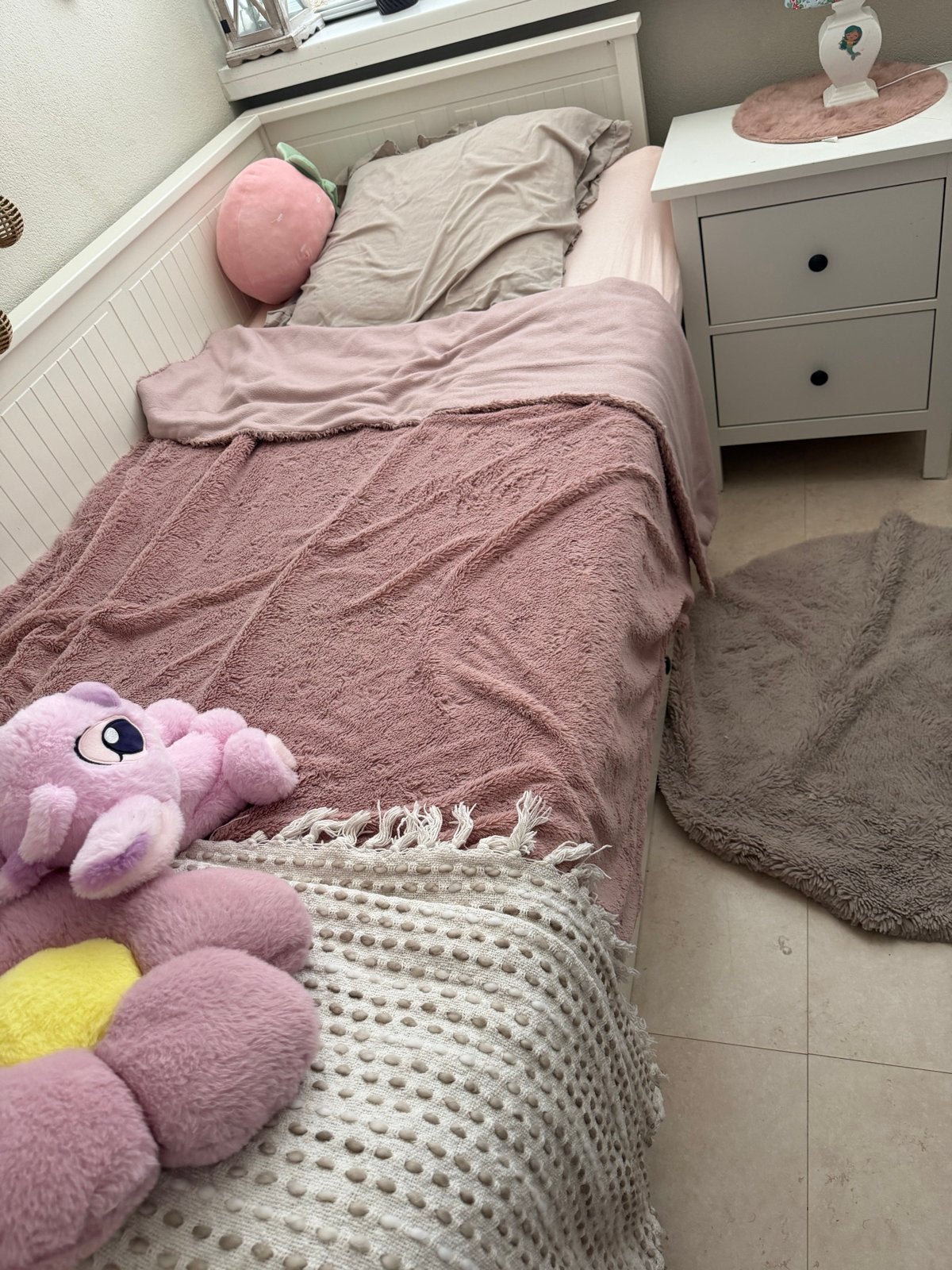 Wit eenpersoonsbed met lades en nachtkastje, Gebruikt, 90 cm, Eenpersoons, Wit