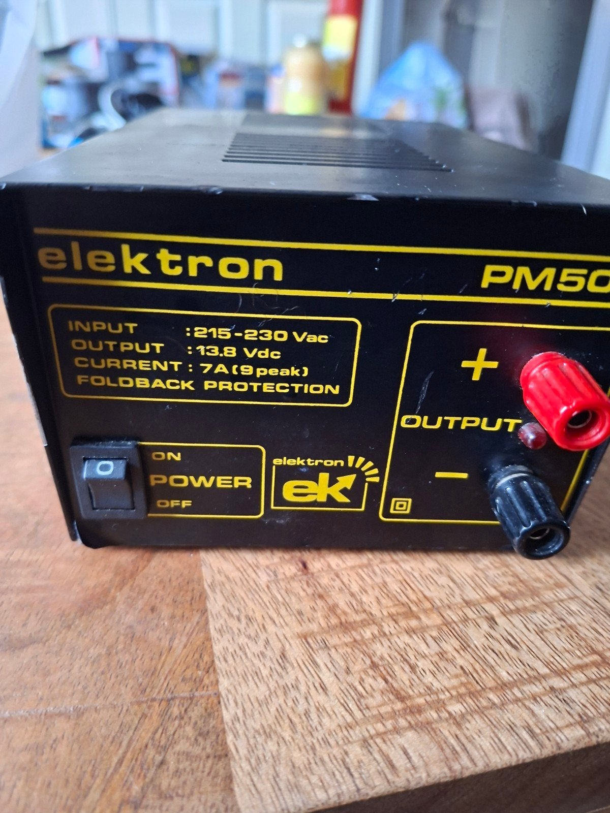 Elektron PM50 Voeding - 13.8Vdc, 7A (9A piek), Ophalen of Verzenden, Gebruikt
