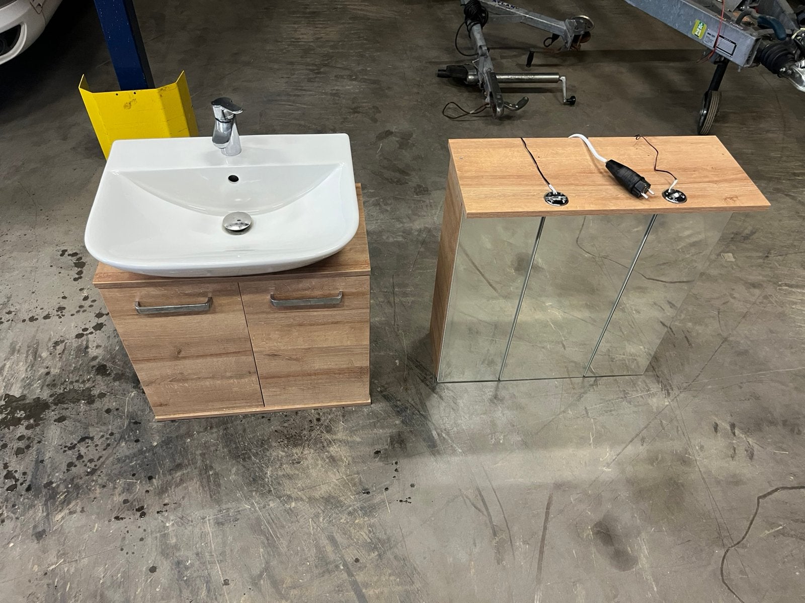 Badkamer meubel met wasbak en toebehoren, Ophalen, Minder dan 50 cm, Gebruikt, Minder dan 100 cm