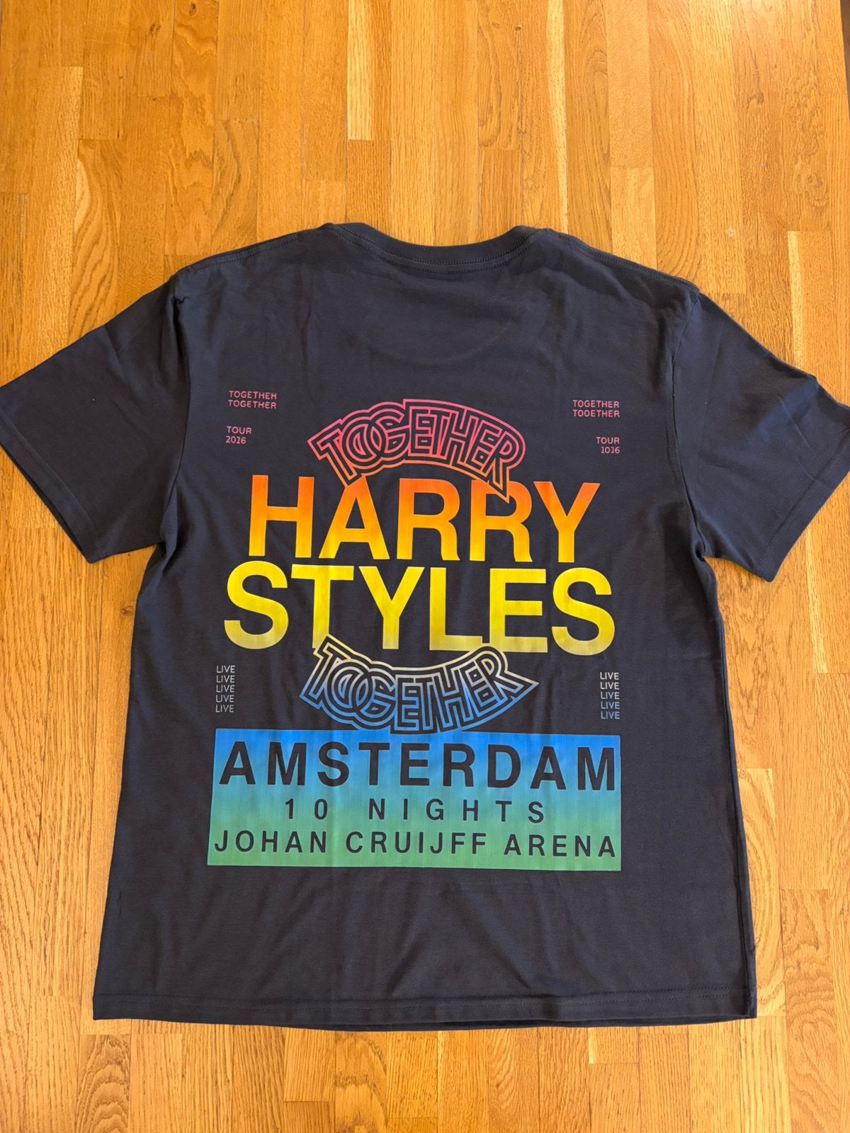 Harry styles shirt together amsterdam, Ophalen of Verzenden, Nieuw, Grijs