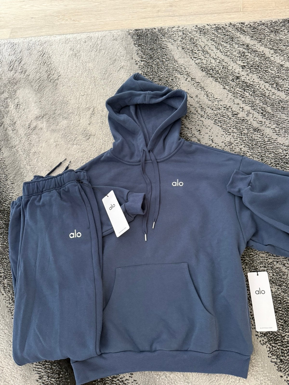 Alo trainingspak, Kleding | Heren, Sportkleding, Ophalen of Verzenden, Nieuw, Zwart, Algemeen