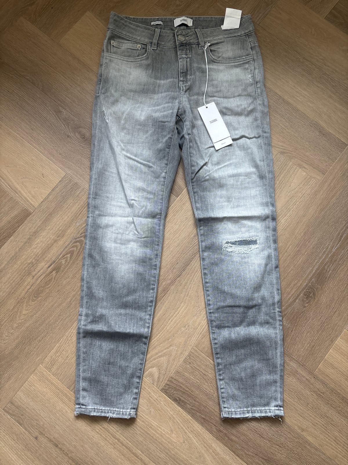 Nieuwe Closed Baker jeans - Grijs - Maat W28/W29, Ophalen of Verzenden, Nieuw, Grijs, W28 - W29 (confectie 36)