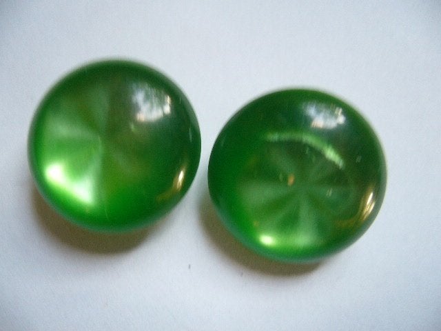 VINTAGE OORCLIPS GROEN, Sieraden, Tassen en Uiterlijk, Verzenden, Overige materialen, Oorbellen