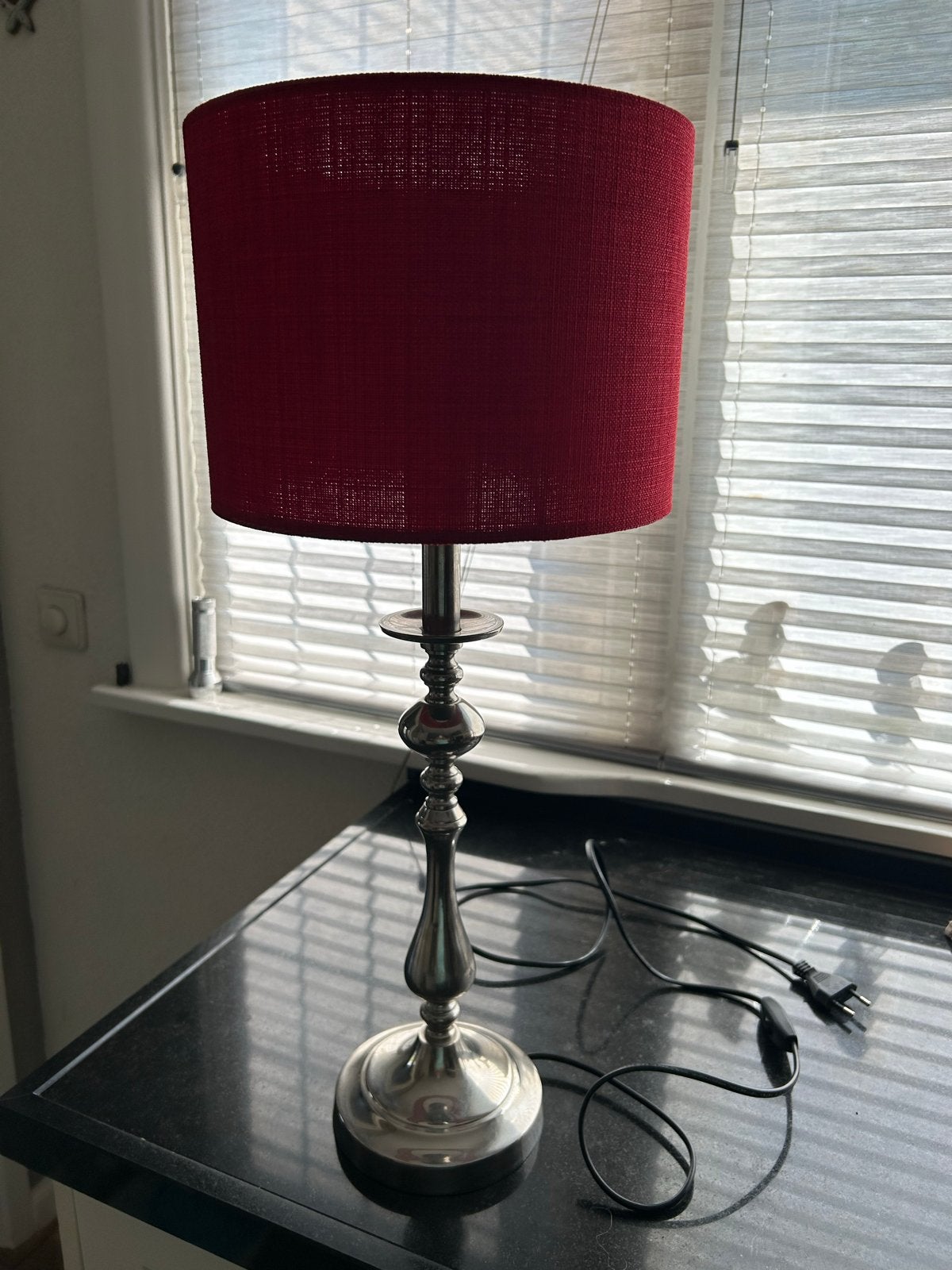 Schemerlampje met rode kap, 45cm hoog, Gebruikt, Ophalen of Verzenden, Rood, Met kap