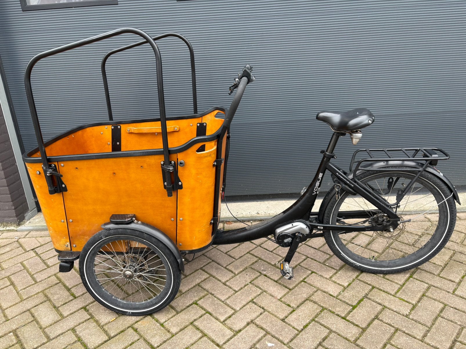 Bakfiets Electrisch Middenmotor, 4 kinderen of meer, Gebruikt, Elektrisch, Schijfrem