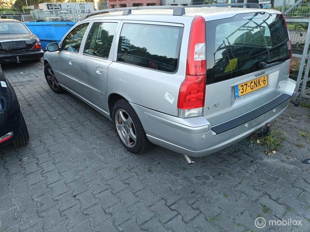 Volvo V70 2.4D onderdelen 426 zilver grijs, Gebruikt, Volvo, Volvo