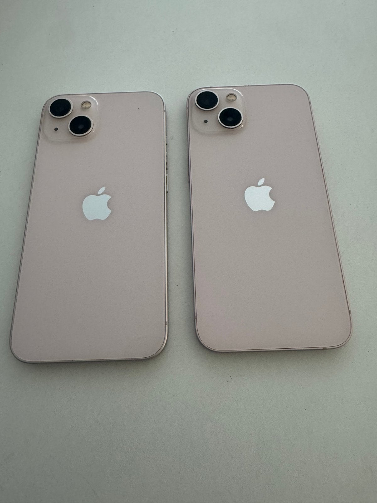 IPHONE 13 128 GB 2 X ZGAN EN ACCU 100%, 128 GB, IPhone 13, Ophalen of Verzenden, Zo goed als nieuw