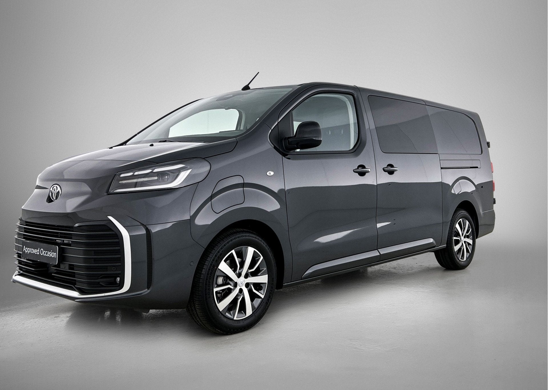 Toyota PROACE Electric Worker Professional Extra Range Long, 12 maanden, Stof, Zwart, 139 pk